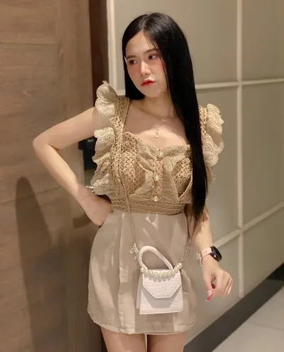 Dila photo 1, asian, slim, brunette, 167 cm, 51 kg, Medium bust, Hong Kong