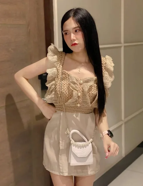 Dila photo 1, asian, slim, brunette, 167 cm, 51 kg, Medium bust, Hong Kong