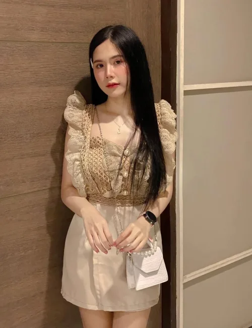 Dila photo 6, asian, slim, brunette, 167 cm, 51 kg, Medium bust, Hong Kong