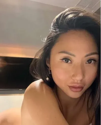 Cleo photo 1, asian, curvy, brunette, 170 cm, 76 kg, Medium bust, Hong Kong