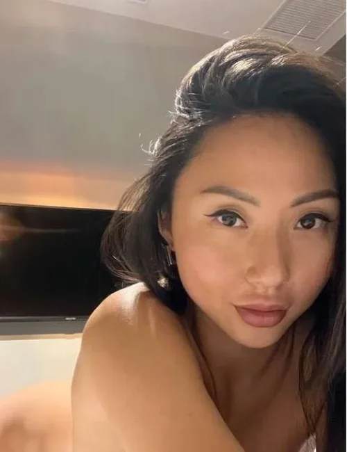 Cleo photo 1, asian, curvy, brunette, 170 cm, 76 kg, Medium bust, Hong Kong