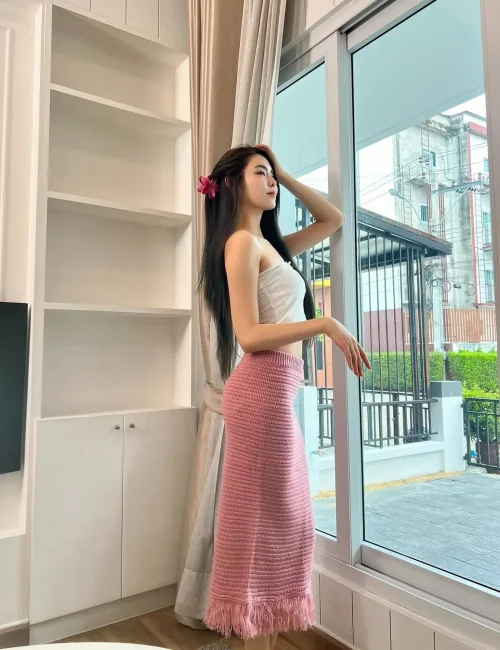 Zhizhi photo 8, asian, slim, black hair, 165 cm, 48 kg, Small bust, Hong Kong