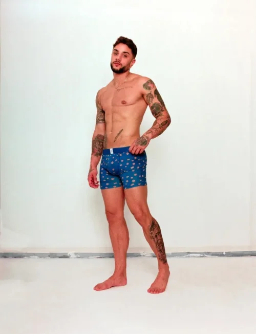 Tristan photo 11, european, average, black hair, 175 cm, 72 kg, Hong Kong