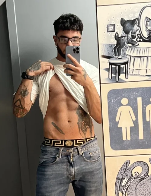 Tristan photo 19, european, average, black hair, 175 cm, 72 kg, Hong Kong