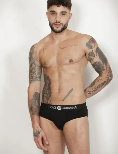 Tristan photo 4, european, average, black hair, 175 cm, 72 kg, Hong Kong