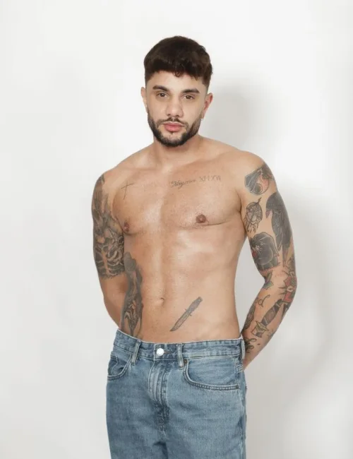 Tristan photo 5, european, average, black hair, 175 cm, 72 kg, Hong Kong