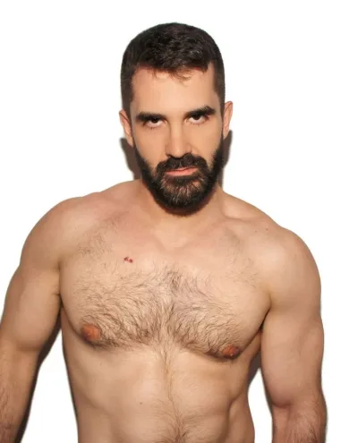 Bernard photo 1, european, average, black hair, 180 cm, 79 kg, Hong Kong
