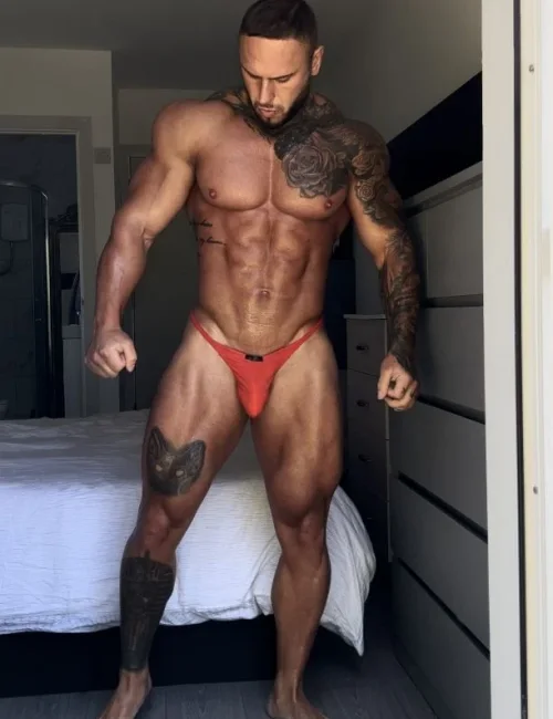 Vaughn photo 19, asian, busty, brunette, 173 cm, 100 kg, Hong Kong