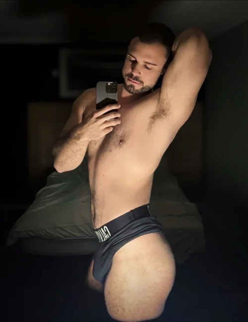 Amadeus photo 2, european, curvy, brunette, 195 cm, 110 kg, Hong Kong
