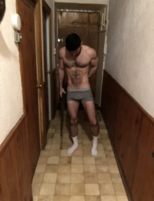 Volk photo 5, european, curvy, black hair, 185 cm, 86 kg, Hong Kong