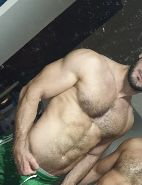 Volk photo 8, european, curvy, black hair, 185 cm, 86 kg, Hong Kong