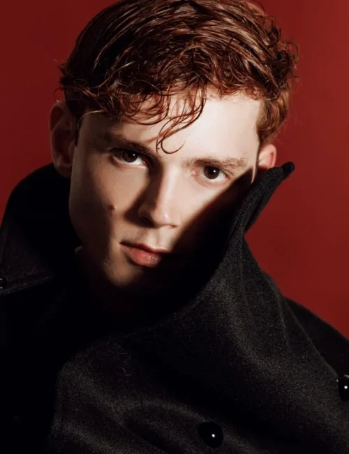 Cassius photo 3, european, slim, brunette, 183 cm, 61 kg, Hong Kong