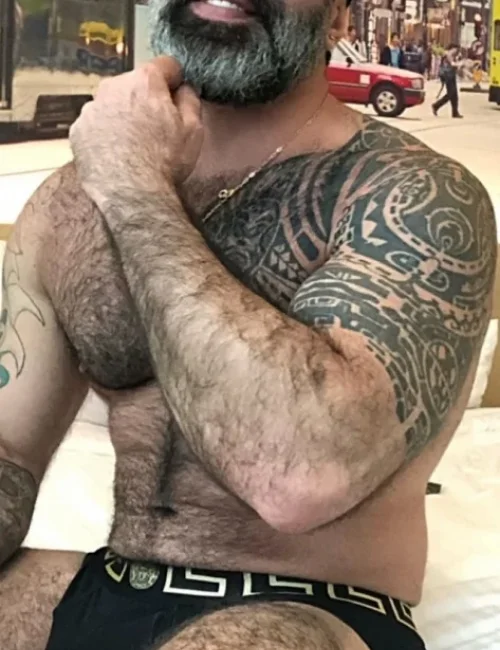Theodoros photo 18, european, curvy, brunette, 180 cm, 90 kg, Hong Kong