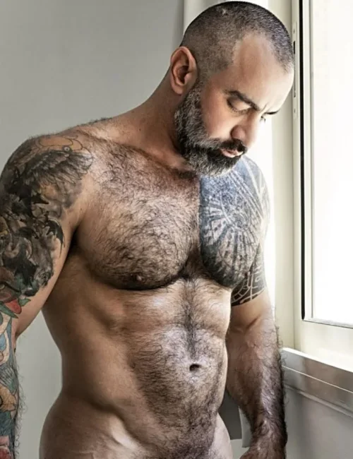 Theodoros photo 6, european, curvy, brunette, 180 cm, 90 kg, Hong Kong