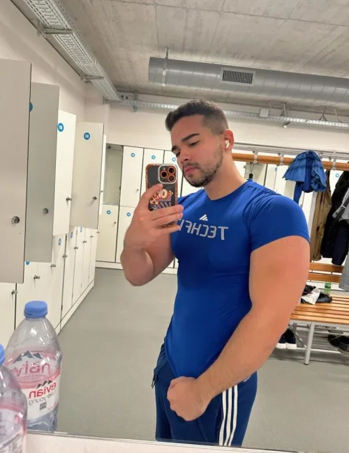 Harold photo 16, asian, curvy, black hair, 180 cm, 81 kg, Hong Kong