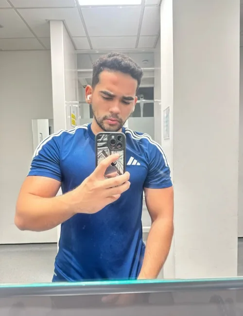 Harold photo 23, asian, curvy, black hair, 180 cm, 81 kg, Hong Kong