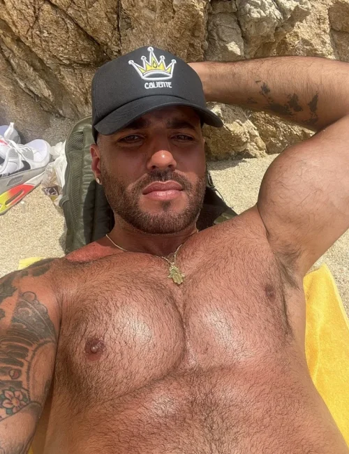 Sultan photo 30, european, curvy, brunette, 188 cm, 93 kg, Hong Kong