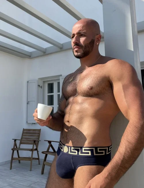Sultan photo 47, european, curvy, brunette, 188 cm, 93 kg, Hong Kong