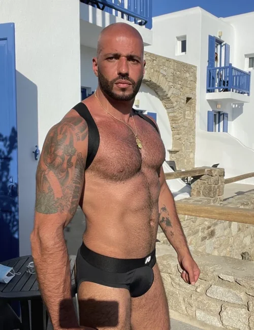 Sultan photo 53, european, curvy, brunette, 188 cm, 93 kg, Hong Kong