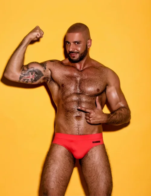 Sultan photo 72, european, curvy, brunette, 188 cm, 93 kg, Hong Kong