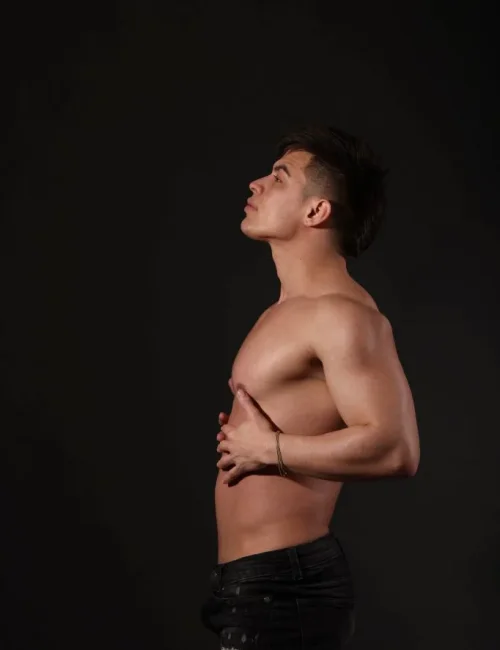 Cesar photo 1, european, curvy, brunette, 170 cm, 74 kg, Hong Kong