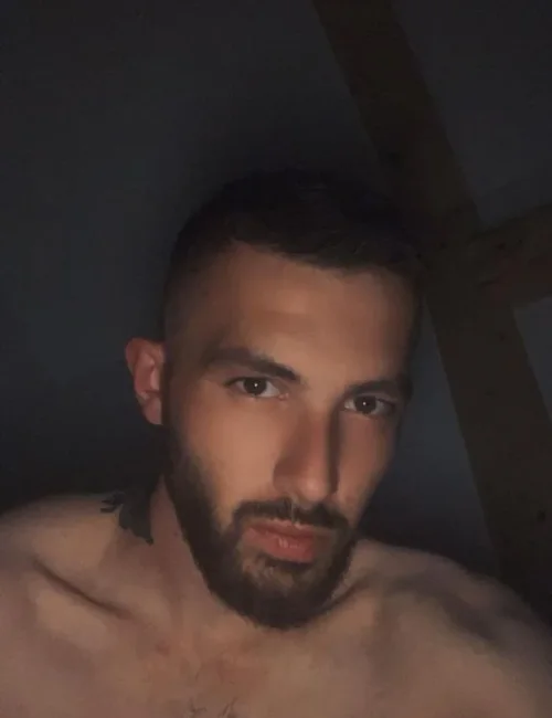 Spencer photo 5, european, athletic, brunette, 193 cm, 79 kg, Hong Kong