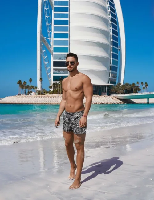 Xavier photo 18, european, average, black hair, 185 cm, 81 kg, Hong Kong