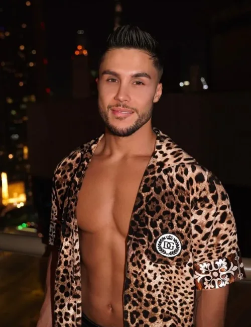 Xavier photo 21, european, average, black hair, 185 cm, 81 kg, Hong Kong