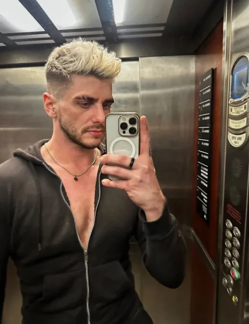 Alberto photo 11, european, curvy, blonde hair, 185 cm, 90 kg, Hong Kong