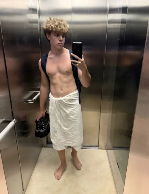 Diego photo 3, european, average, blonde hair, 175 cm, 70 kg, Hong Kong