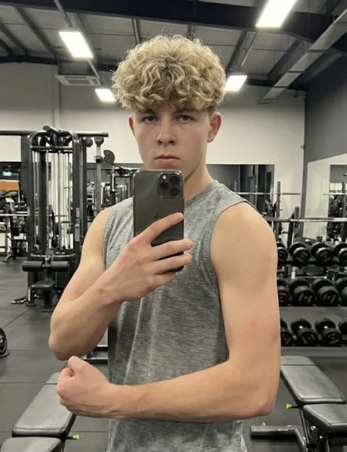 Diego photo 4, european, average, blonde hair, 175 cm, 70 kg, Hong Kong