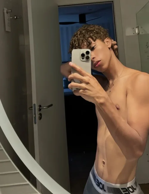 Sean photo 11, asian, athletic, brunette, 168 cm, 56 kg, Hong Kong