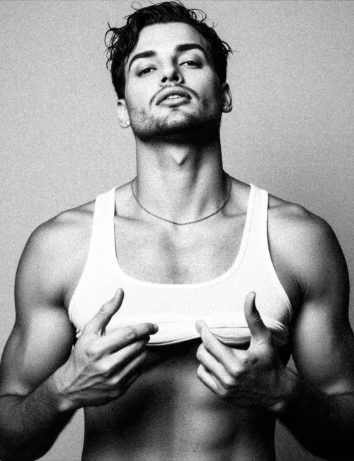 Zack photo 5, ebony, average, black hair, 185 cm, 83 kg, Hong Kong