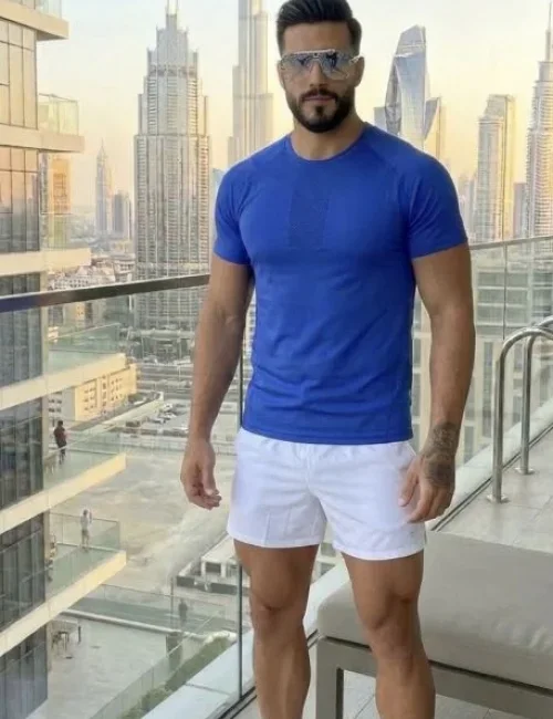 Deniz photo 3, european, athletic, brunette, 180 cm, 70 kg, Hong Kong