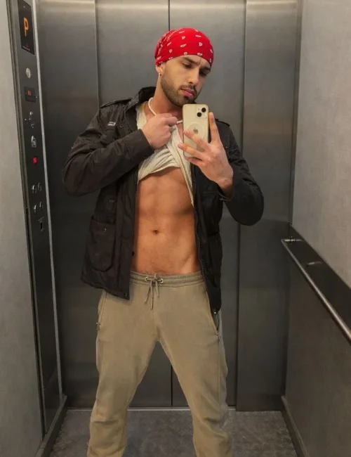 Aurelio photo 4, asian, athletic, brunette, 185 cm, 72 kg, Hong Kong