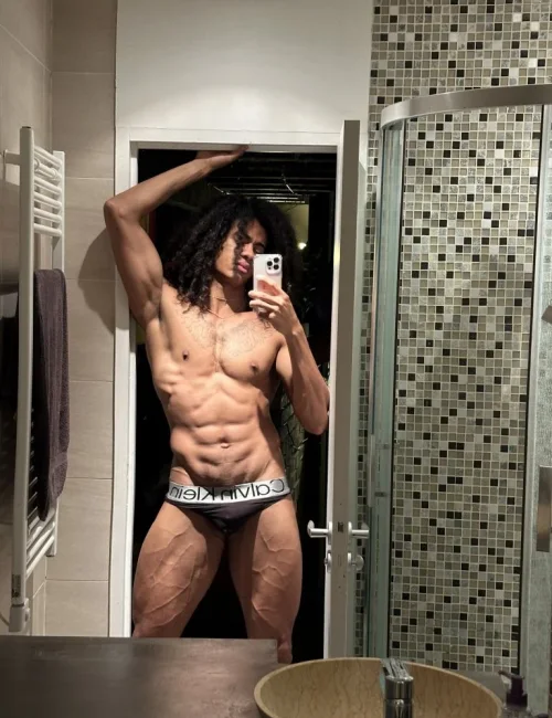 Pietro photo 5, asian, average, brunette, 185 cm, 81 kg, Hong Kong