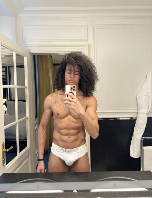 Pietro photo 6, asian, average, brunette, 185 cm, 81 kg, Hong Kong