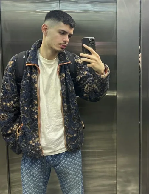 Tarik photo 8, european, athletic, brunette, 185 cm, 70 kg, Hong Kong