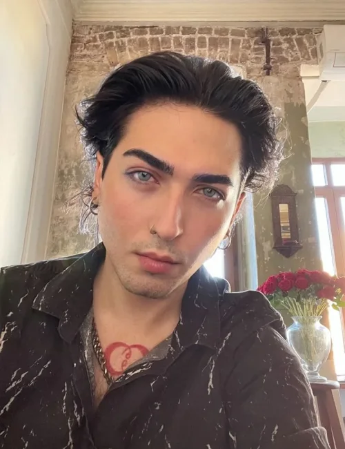 Rex photo 4, european, average, black hair, 183 cm, 83 kg, Hong Kong