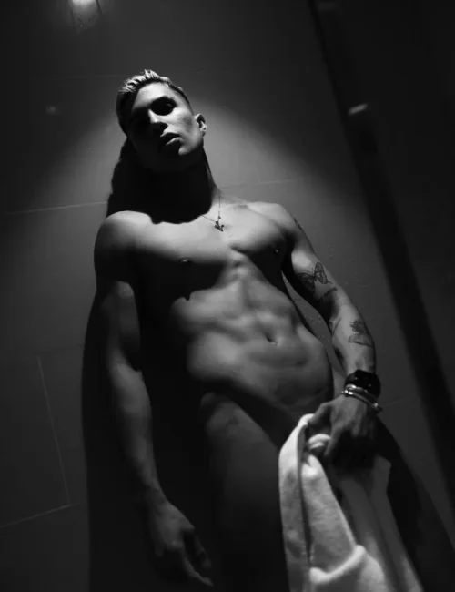 Felipe photo 7, asian, athletic, blonde hair, 175 cm, 65 kg, Hong Kong