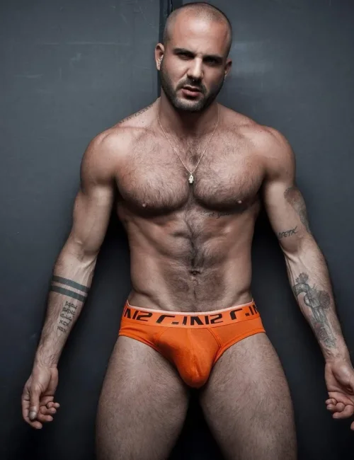 Yarin photo 18, european, average, blonde hair, 180 cm, 79 kg, Hong Kong