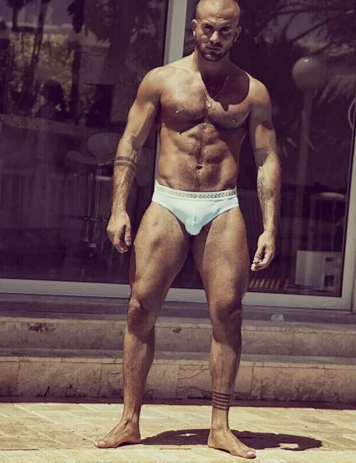 Yarin photo 21, european, average, blonde hair, 180 cm, 79 kg, Hong Kong