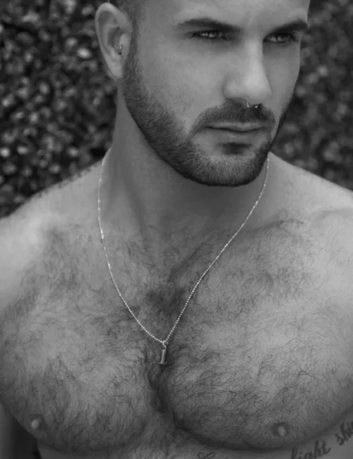 Yarin photo 38, european, average, blonde hair, 180 cm, 79 kg, Hong Kong