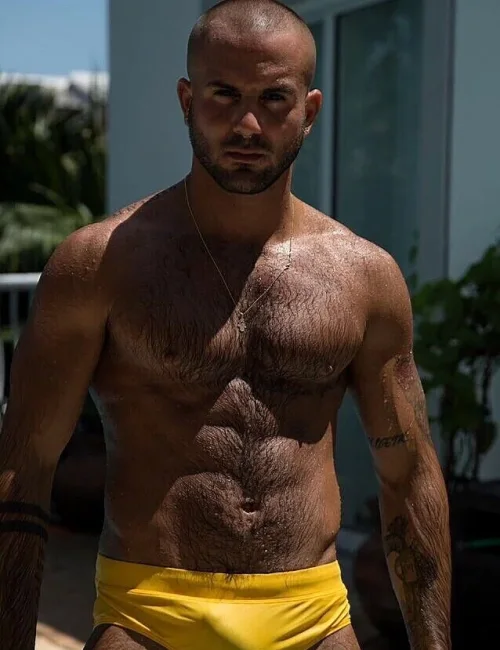 Yarin photo 40, european, average, blonde hair, 180 cm, 79 kg, Hong Kong