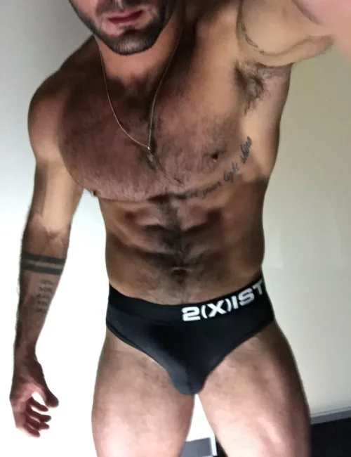 Yarin photo 44, european, average, blonde hair, 180 cm, 79 kg, Hong Kong