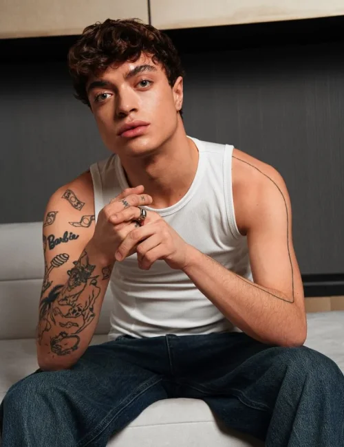 Evgen photo 5, european, athletic, brunette, 183 cm, 70 kg, Hong Kong
