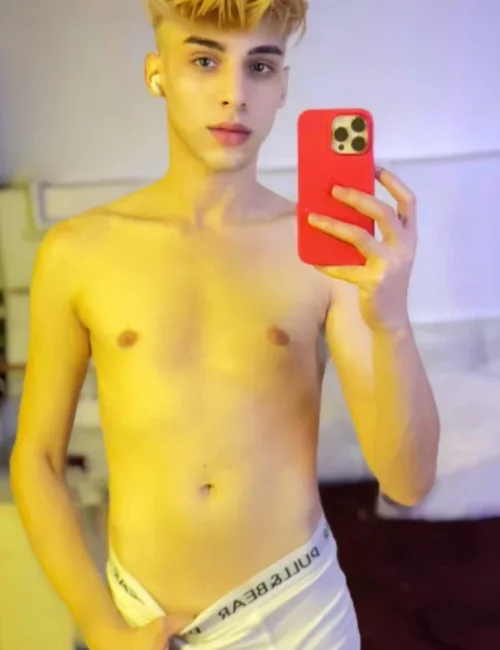 Edwin photo 10, asian, athletic, blonde hair, 183 cm, 72 kg, Hong Kong