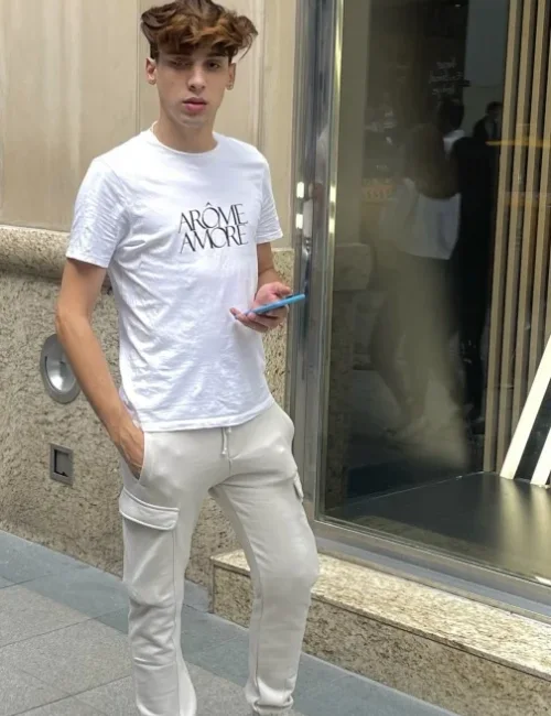 Edwin photo 20, asian, athletic, blonde hair, 183 cm, 72 kg, Hong Kong