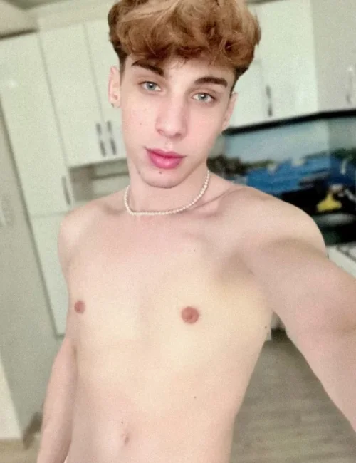 Edwin photo 8, asian, athletic, blonde hair, 183 cm, 72 kg, Hong Kong