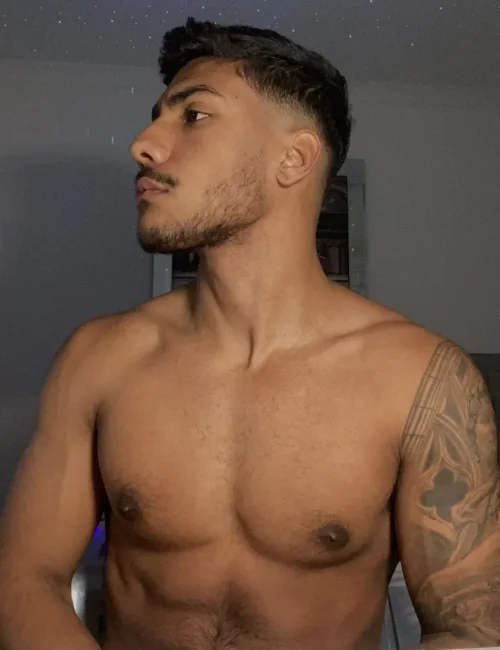 Brennan photo 6, asian, average, brunette, 183 cm, 83 kg, Hong Kong